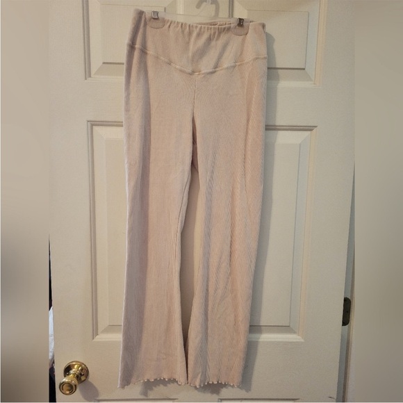 EUC Free People FP Movement Right On Ribbed Flare Pants, size L - Picture 5 of 10